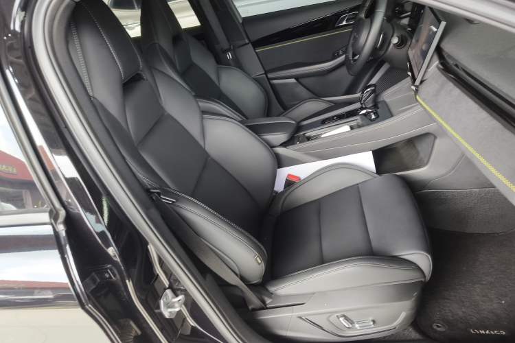 Used Lynk & Co 03 2023 1.5TD DCT JingPlus
