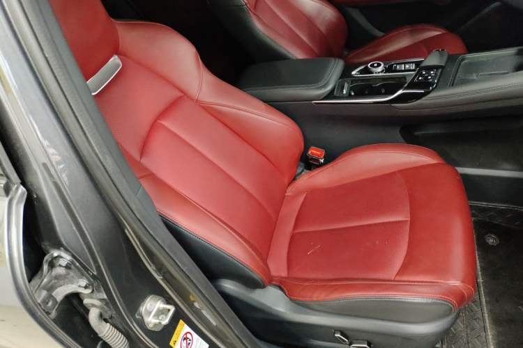 Used Changan UNI-T 2020 1.5T Flagship Version
