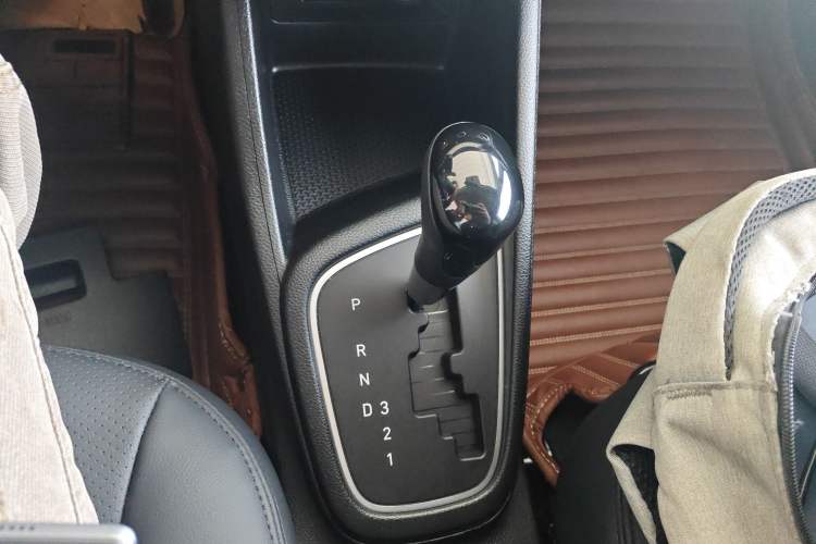 Used Hyundai Verna 2017 1.4L Automatic YueXiang Edition China VI Standard
