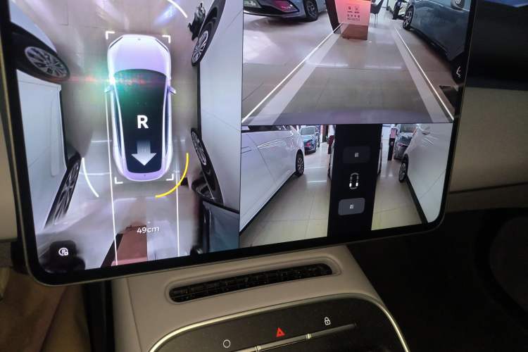 Used Nio ET5T 2025 75 kWh Touring
