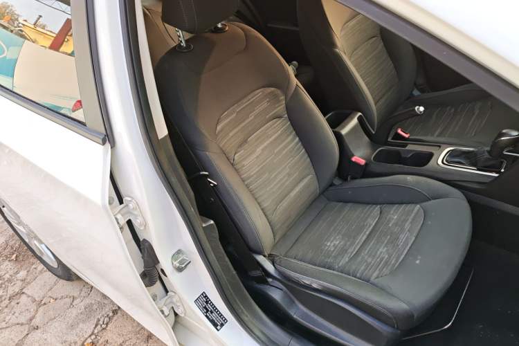 Used Chevrolet Cavalier 2019 320 Automatic Enjoyment with Sunroof
