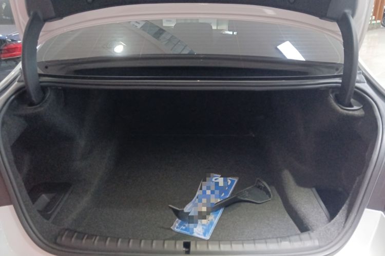 Used BMW 5 Series 2022 Second Facelift 530Li Leading Edition M Sport Package
