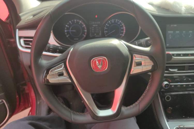 Used Changan Eado 2018 1.6L GDI Manual Fashion Edition
