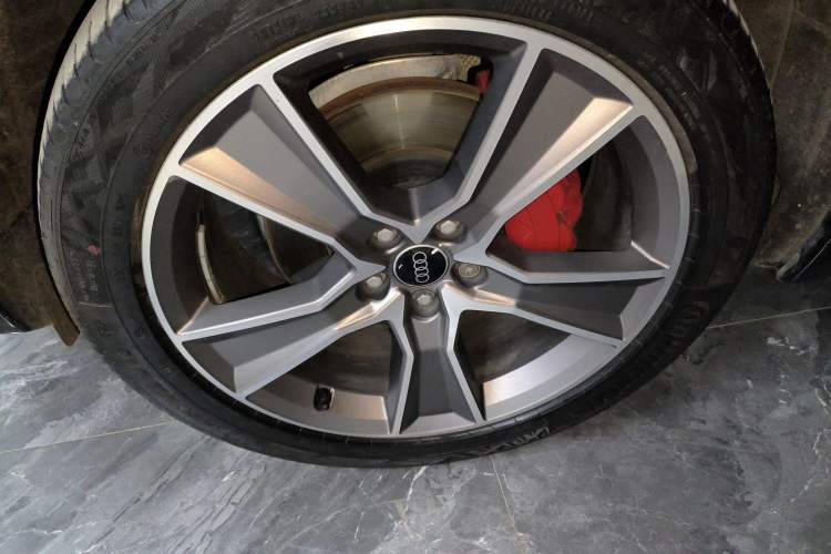 Used Audi Q5L Sportback 2022 Updated 40 TFSI Luxury Edition