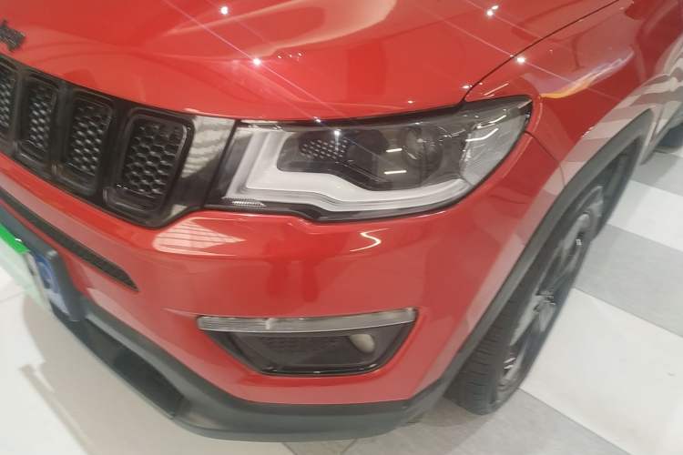 Used  Compass 2019 220T Automatic Night Eagle Edition