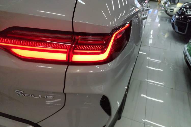 Used BYD Song PLUS New Energy 2023 Champion Edition DM-i 150KM Flagship PLUS
