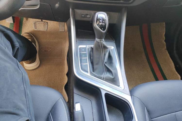 Used Geely Auto Vision X3 2020 1.5L CVT Elite Edition