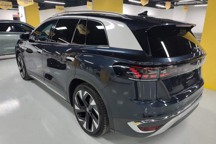 Used Volkswagen ID.6 CROZZ 2021 First Edition
