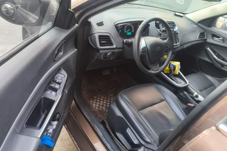 Used Ford Escort 2017 Happiness Edition 1.5L Automatic Fashion Version