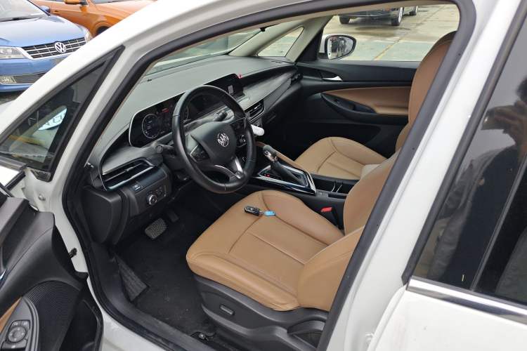 Used Buick GL6 2021 323T Mild Hybrid Connect Luxury Model
