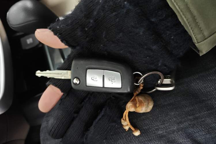 Used Nissan Tiida 2020 1.6L CVT Cool Edition
