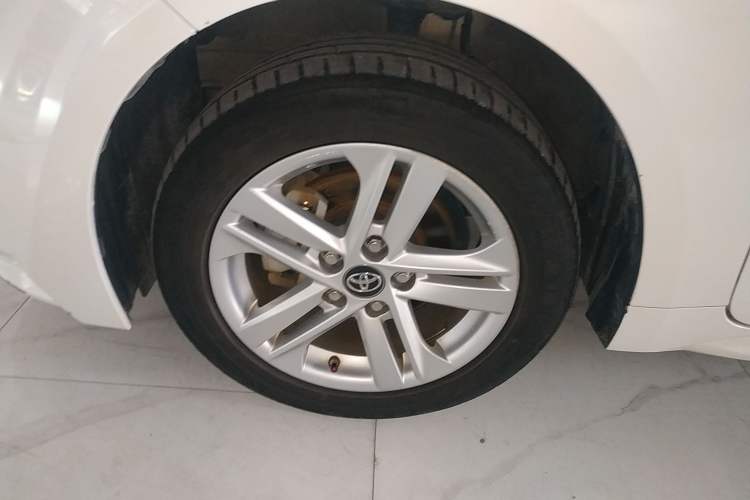 Used Toyota Levin 2019 185T CVT Luxury Edition China VI Standard
