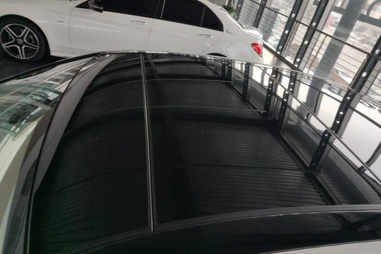 Used Mercedes-Benz E-Class 2015 Restyled E 260 L Sport Edition