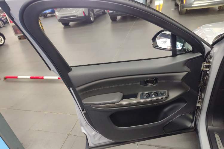 Used Nio ES6 2019 420 km Sport Version
