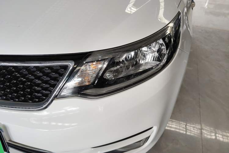 Used Kia K2 2015 Sedan 1.4L Automatic GLS
