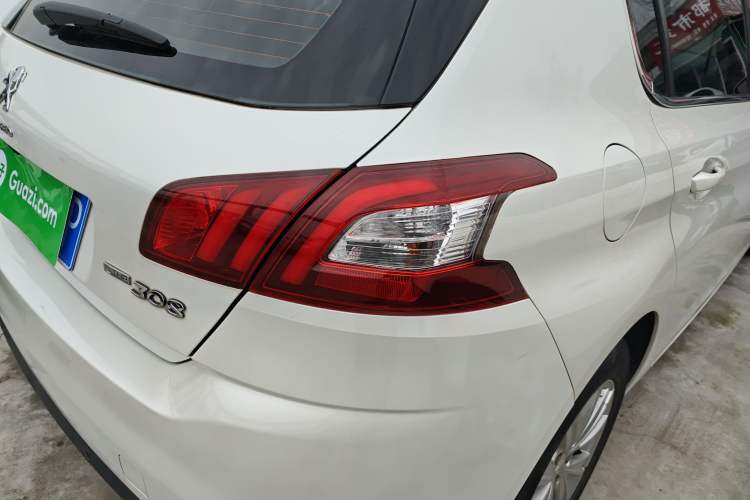 Used Peugeot 308S 2015 1.2T Automatic Jingchi Edition
