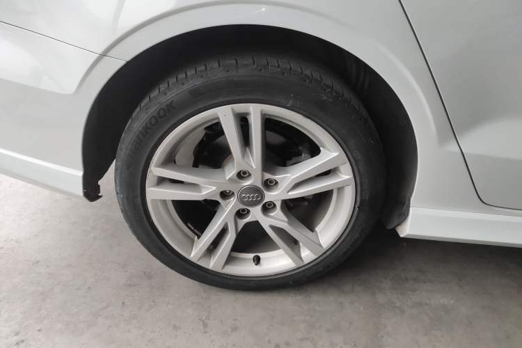 Used Audi A3 2020 Limousine 35 TFSI Fashion Edition China VI Emission Standard