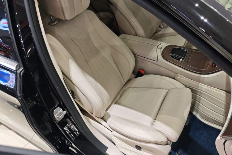 Used Mercedes-Benz E-Class 2022 Updated E 300 L Luxury Edition