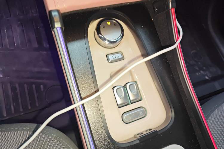 Used  Lumin 2023 301km Honey Dew Edition