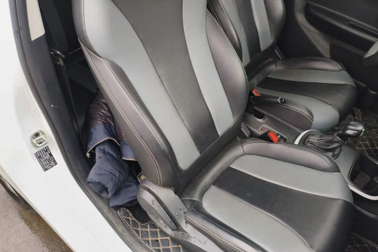 Used Roewe Clever 2022 311km QiQi BoBo Edition
