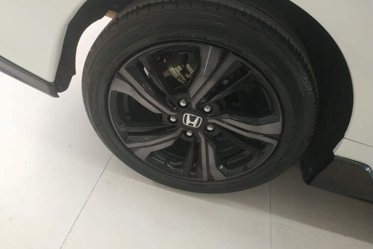 Used Honda Civic 2021 HATCHBACK 220TURBO CVT Trendy Cool Edition
