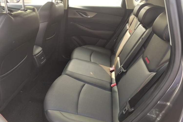 Used Changan CS35PLUS 2021 Blue Whale NE 1.4T DCT Prestige Model
