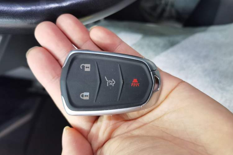 Used Cadillac XT4 2020 28T Two-Wheel-Drive Leading Version
