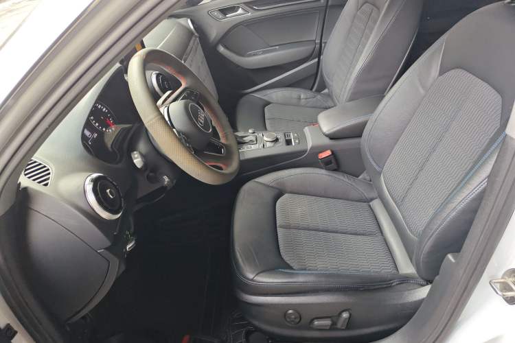 Used Audi A3 2020 Sportback 35 TFSI Fashion Edition China VI Emission Standard
