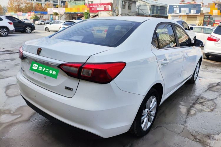 Used Roewe 360 2015 1.5L manual luxury edition
