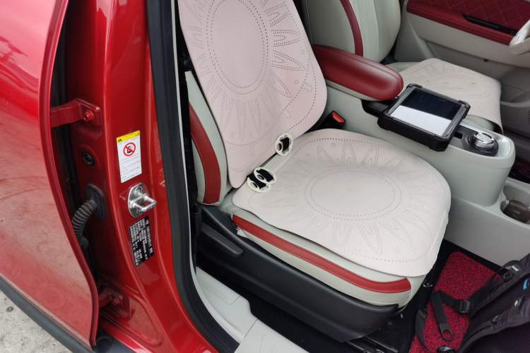 Used ORA Good Cat 2021 400km Standard Range Athena Edition Lithium Iron Phosphate