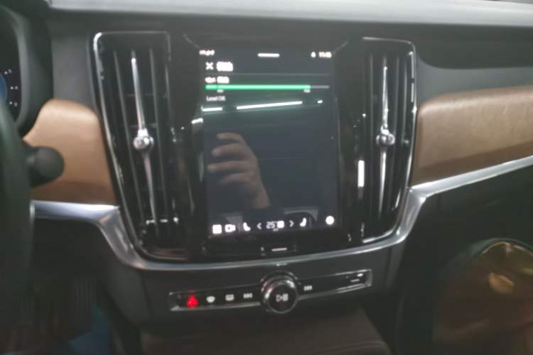 Used Volvo S90 2022 B5 Zhiyi Luxury Edition