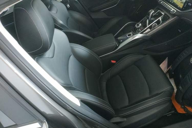 Used Geely Auto Emgrand X7 Sport 2020 1.8TD DCT ZhiZun PRO