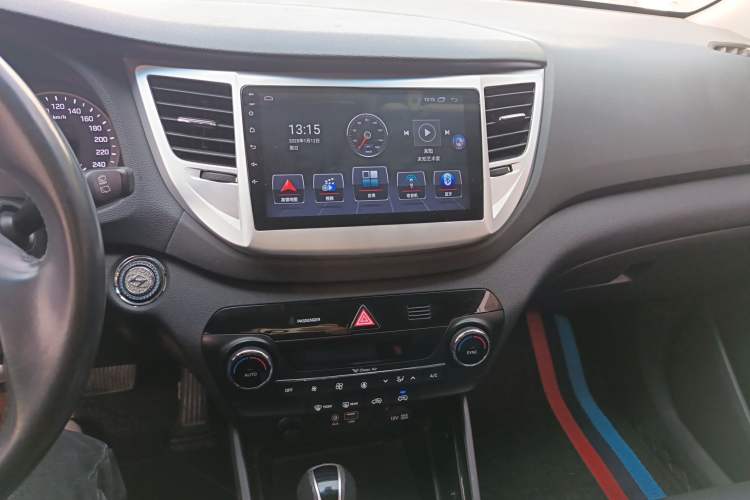 Used Hyundai Tucson 2018 1.6T Dual-Clutch Two-Wheel Drive 15th Anniversary Special Edition