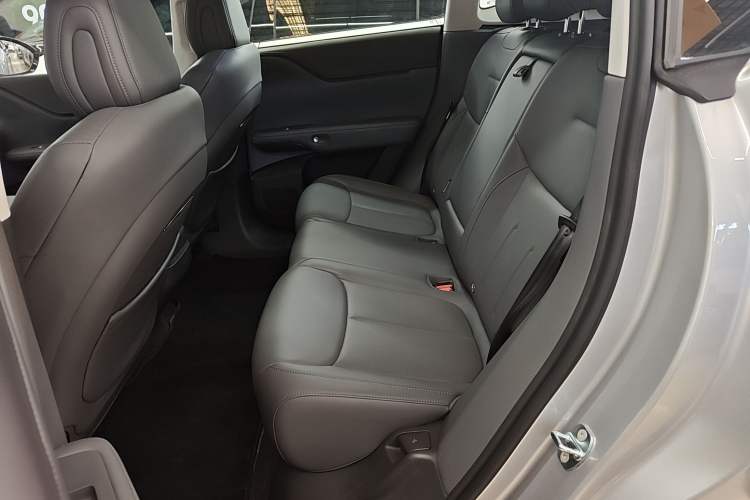 Used XPeng G6 2025 625 Long-Range Max Flagship Edition
