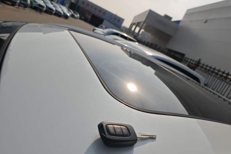 Used Renault Kadjar 2017 2.0L Two-Wheel Drive Comfort Edition