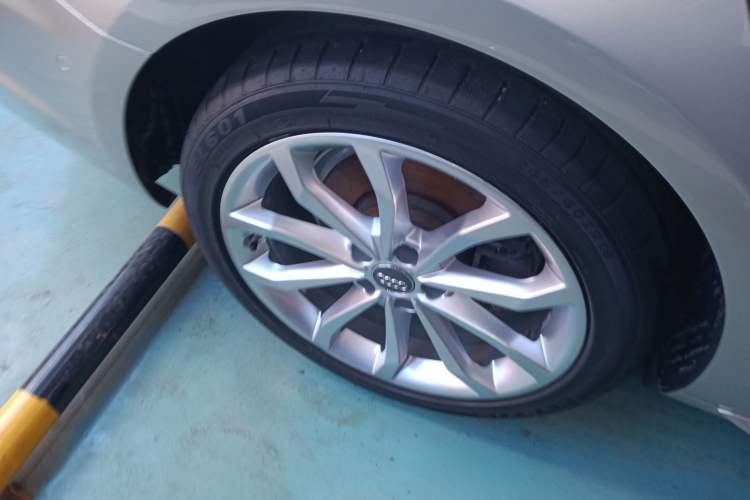 Used Audi A4L 2019 40 TFSI Fashion Version China V
