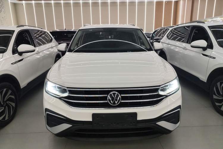 Used Volkswagen Tiguan L 2022 330TSI Automatic Two-Wheel Drive Comfort Edition
