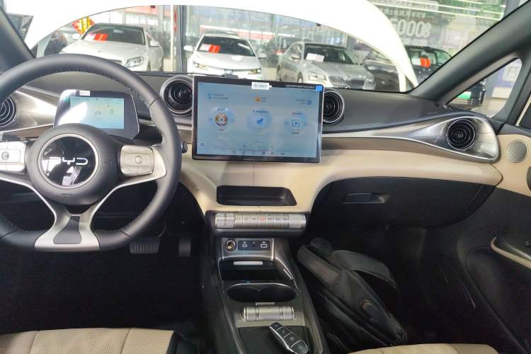 Used BYD Dolphin 2025 420km Free Edition
