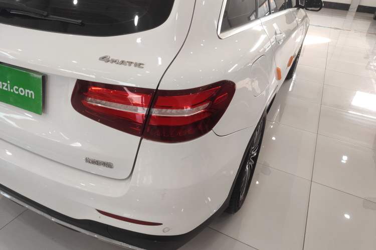 Used Mercedes-Benz GLC 2018 GLC 260 4MATIC Dynamic Edition