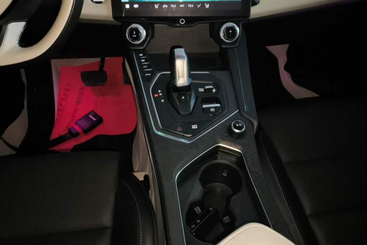 Used Lynk & Co 01 2021 2.0TD Two-Wheel Drive Zhaopu Pro
