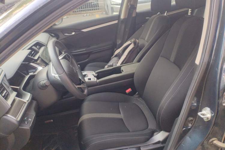 Used Honda Civic 2019 220TURBO Manual Jinkong Edition China VI
