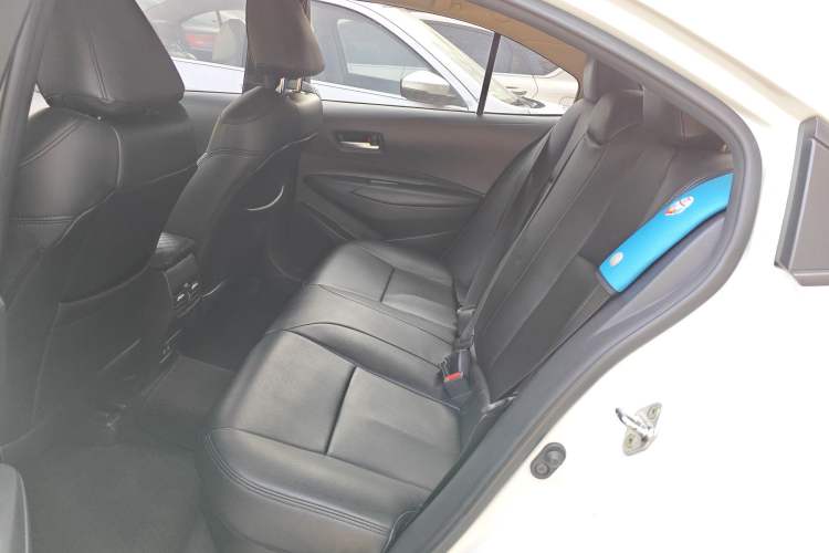 Used Toyota Corolla 2021 Dual-Motor 1.8L E-CVT Elite Edition
