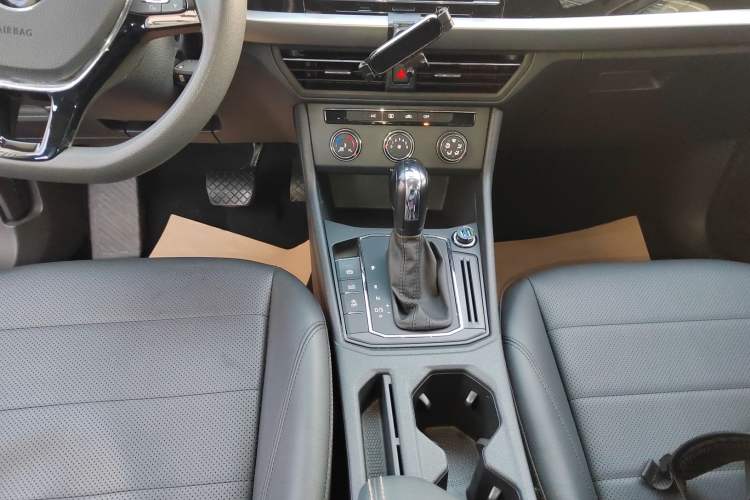 Used Volkswagen Lavida 2018 1.5L Automatic Comfort Edition China V Standard
