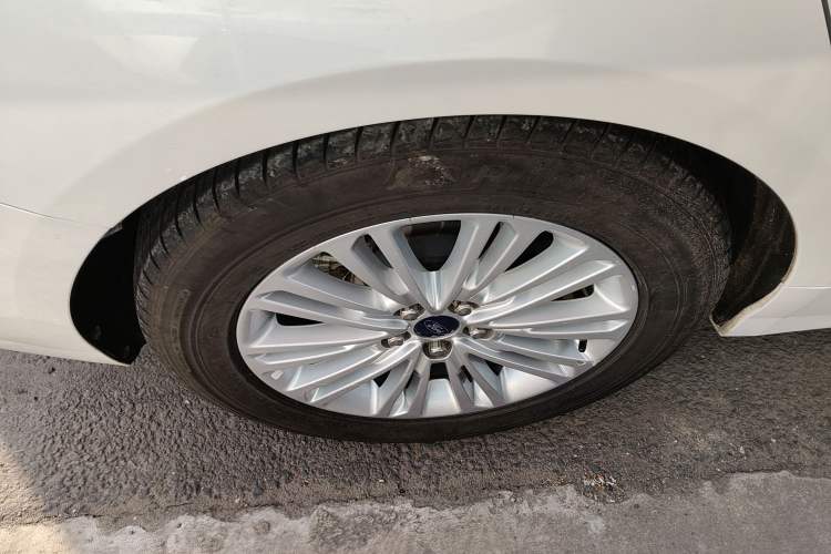 Used Ford Taurus 2018 EcoBoost 245 Fashion Edition China V Standard
