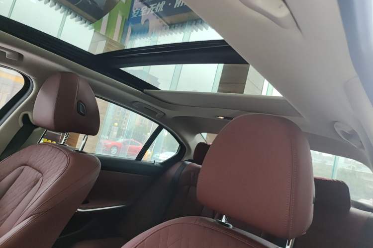 Used BMW 3 Series 2024 325Li M Sport Package
