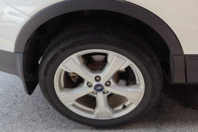 Used Ford Kuga 2017 EcoBoost 180 Two-Wheel-Drive Tiger Leap Model