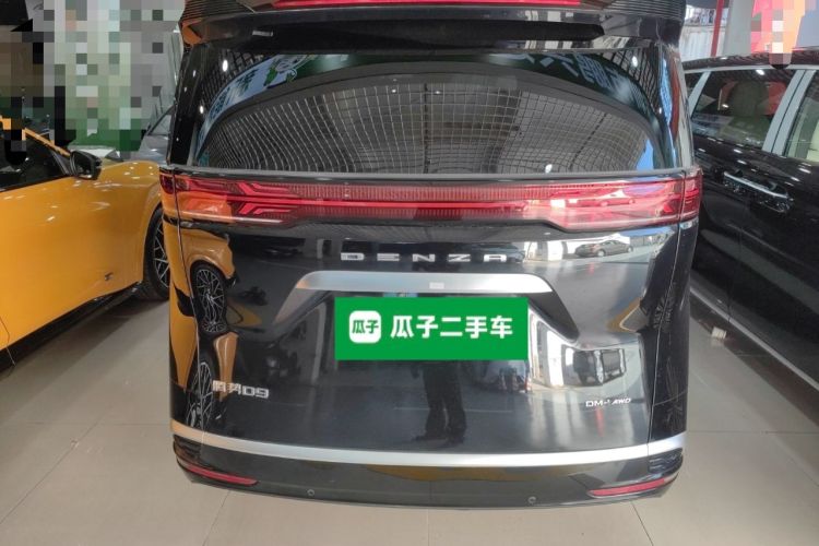 Used Denza D9 2022 DM-i 970 Four-Wheel Drive Flagship Model