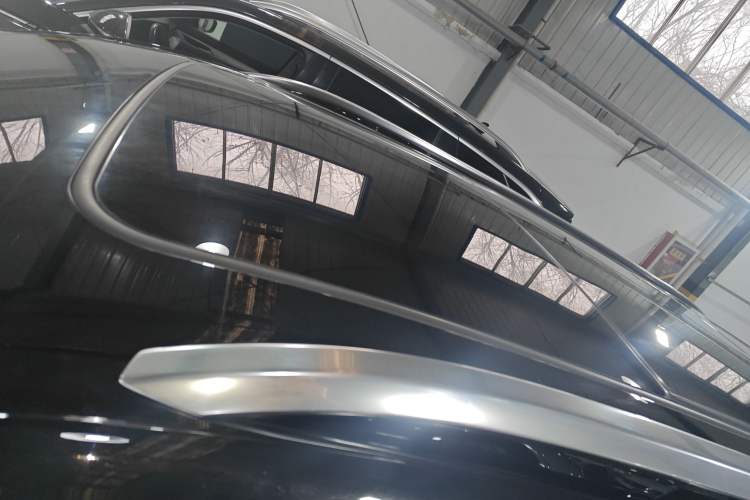 Used Buick Envision 2022 Encore Plus 652T Five-Seat All-Wheel-Drive Luxury Model