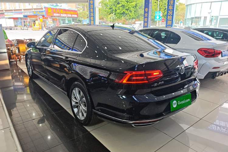 Used Volkswagen Magotan 2019 330TSI DSG Luxury Version China VI Standard