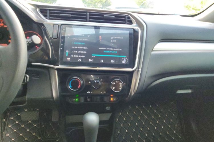 Used Honda Gienia 2017 1.5L CVT Classic Edition
